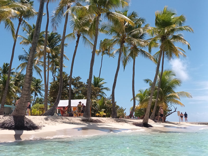 Plage de La Caravelle