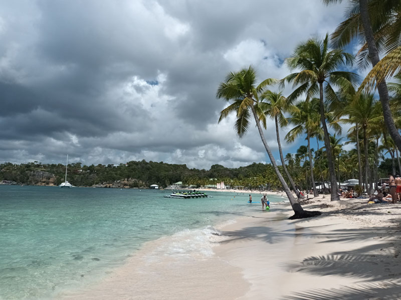 Plage de La Caravelle