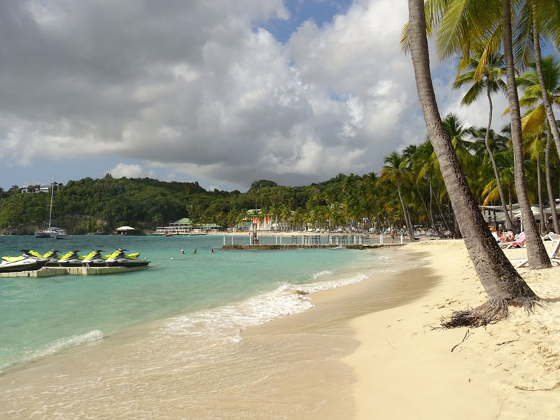 Plage de La Caravelle